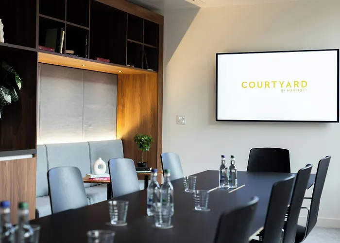 Courtyard By Marriott Glasgow Sec